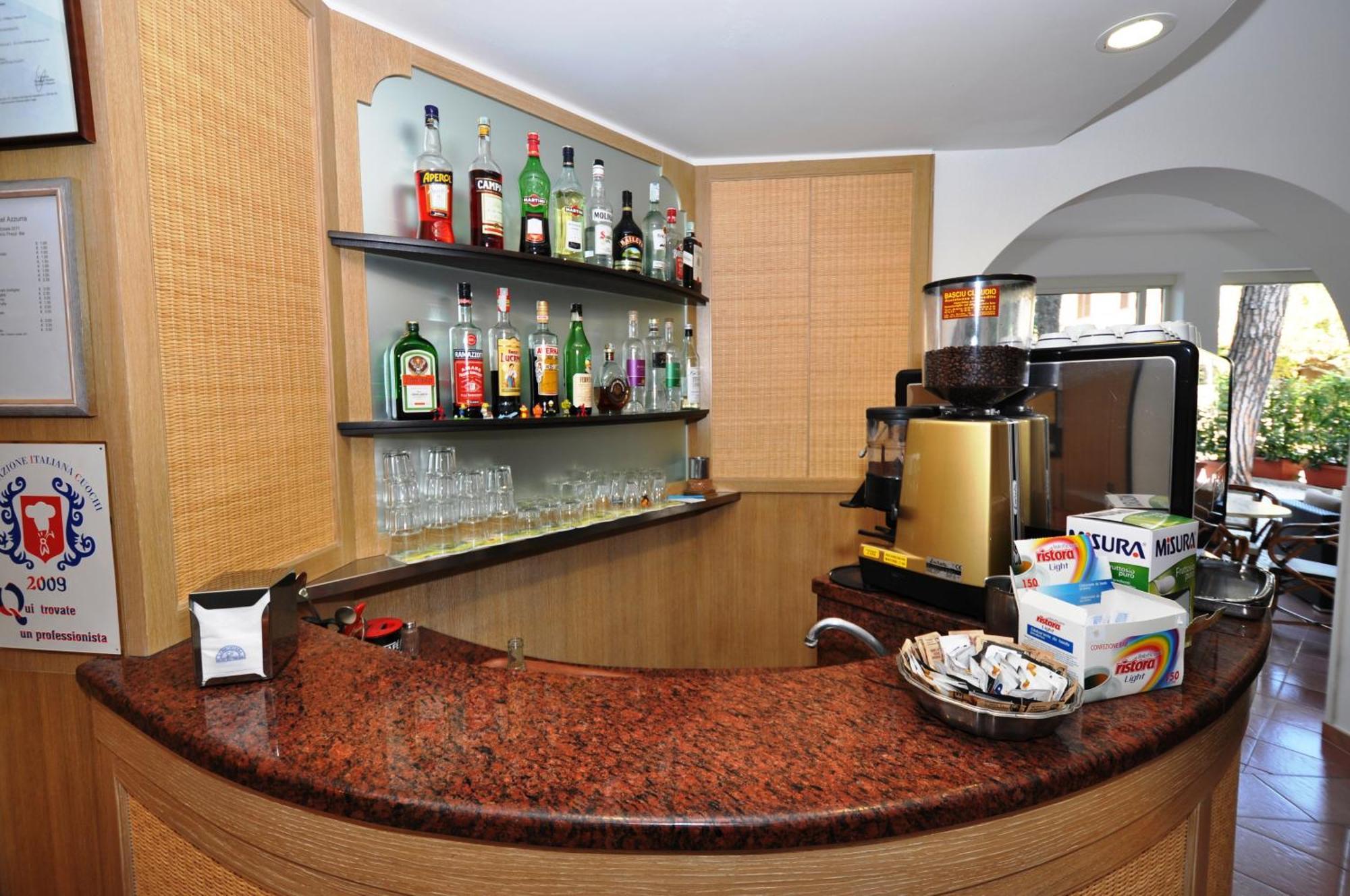 Hotel Azzurra Marina di Pietrasanta Exteriör bild